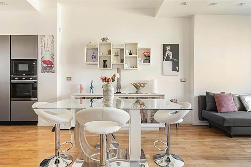 City Life Milan Apartment - Wi-Fi & Smart Tv Экстерьер фото